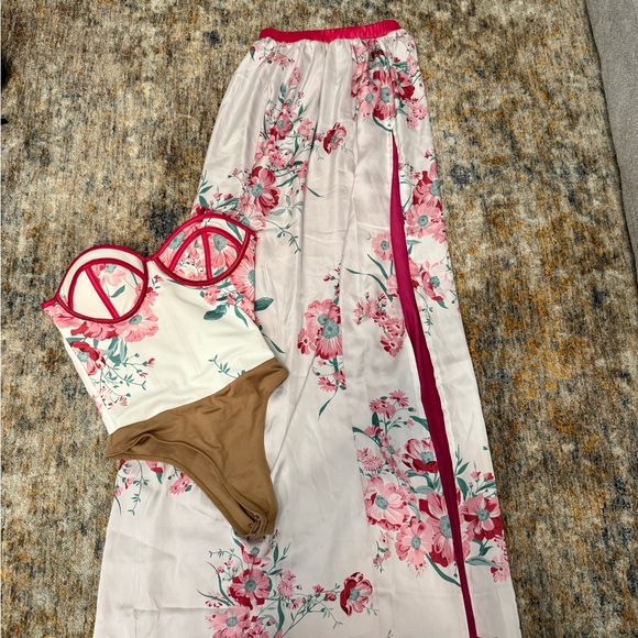 JLUXLABEL Floral Skirt set - Picture 2 of 3